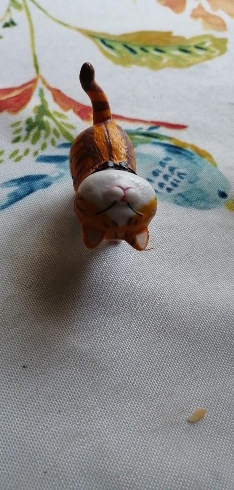 Mini Strolling Cat Figurines - GEEKYGET