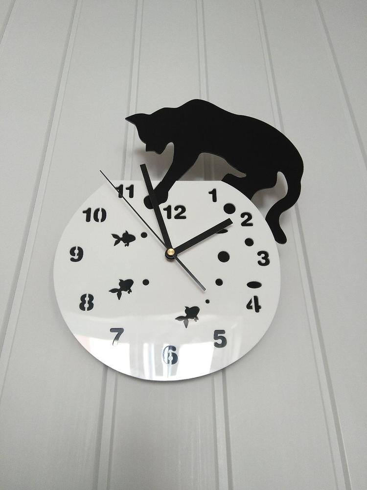 Fishbowl Cat Clock - Customer Photo From Vanessa S.