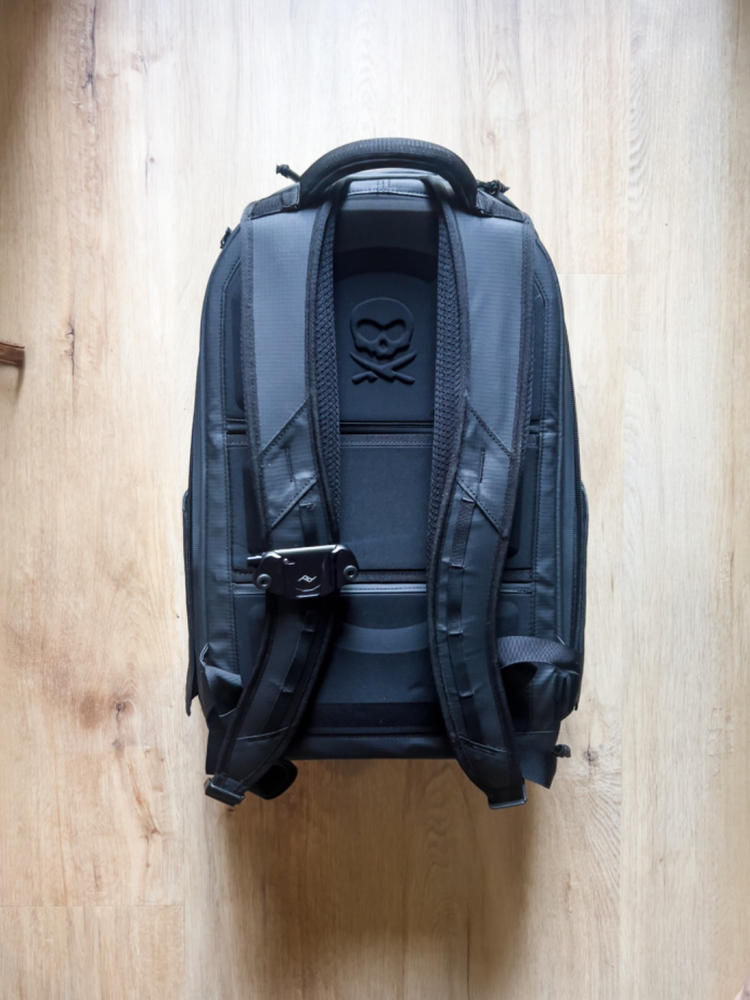 Nomatic 16" McKinnon Camera Backpack 25L with Small Cube - Customer Photo From Ravi Singh