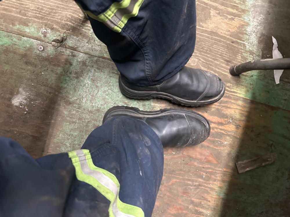 Blundstone 165 Unisex Ute Slip On Steel Toe Work Safety Boot With Met Guard - Customer Photo From Anonymous