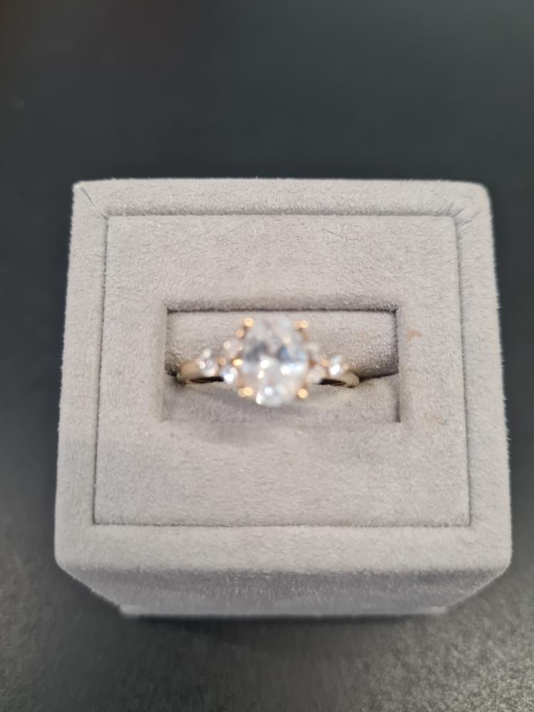 Lily Oval Diamond Engagement Ring Setting - Customer Photo From Richard Verrill