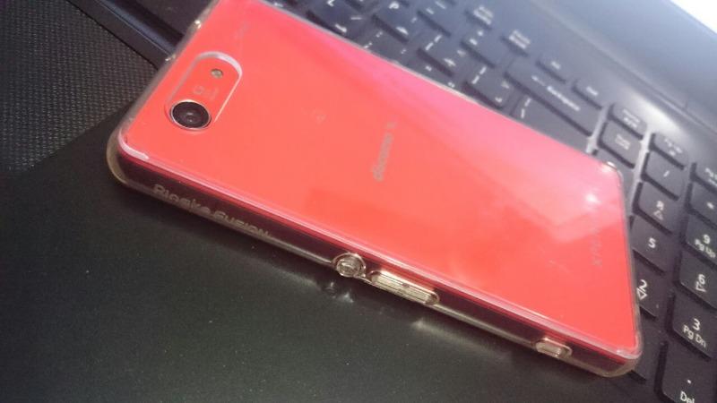 Sony Xperia Z3 Compact Ringke Hybrid Drop Protection Fusion Case - Customer Photo From Arslan F.