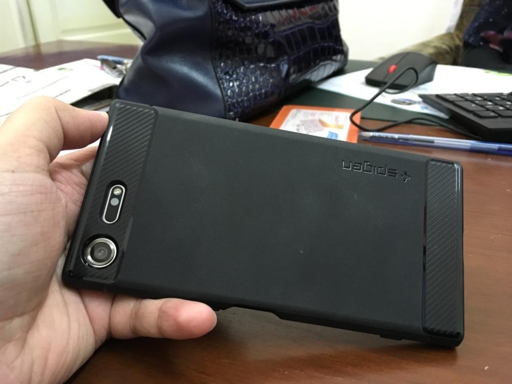 Sony Xperia XZ Premium Spigen Rugged Armor Case - Customer Photo From Mohammad A.