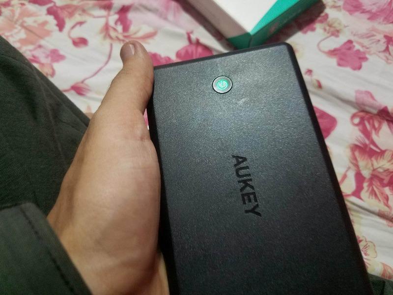 AUKEY 30000mAh Portable Charger with Quick Charge 3.0, Lightning & Micro-USB Input - PB-T11 - Customer Photo From Syed M.