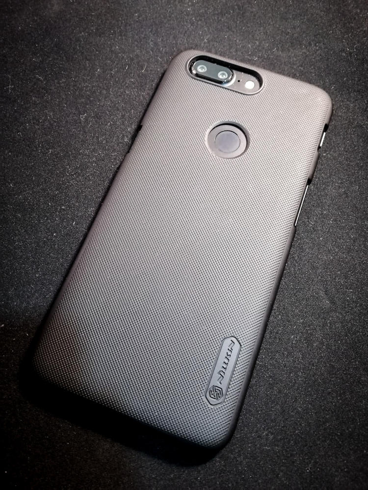OnePlus 5T Frosted Shield Hard Back by Nillkin - Black - Customer Photo From Adeel A.