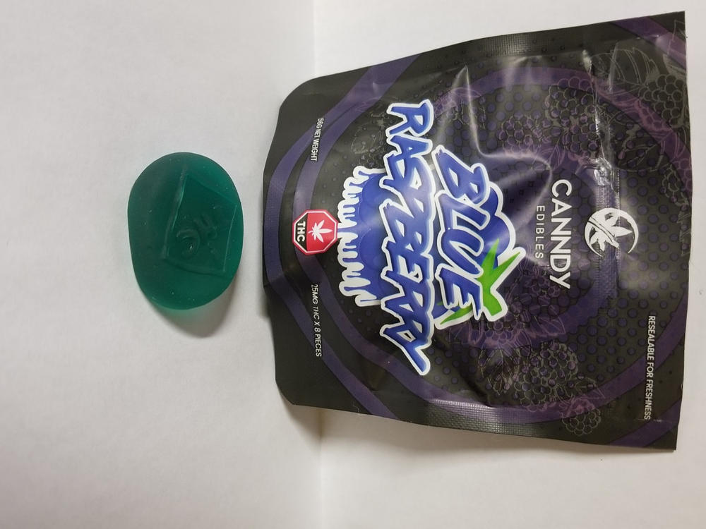 Canndy Edibles (200mg) THC Gummies - Blue Raspberry - Customer Photo From Terry Steer