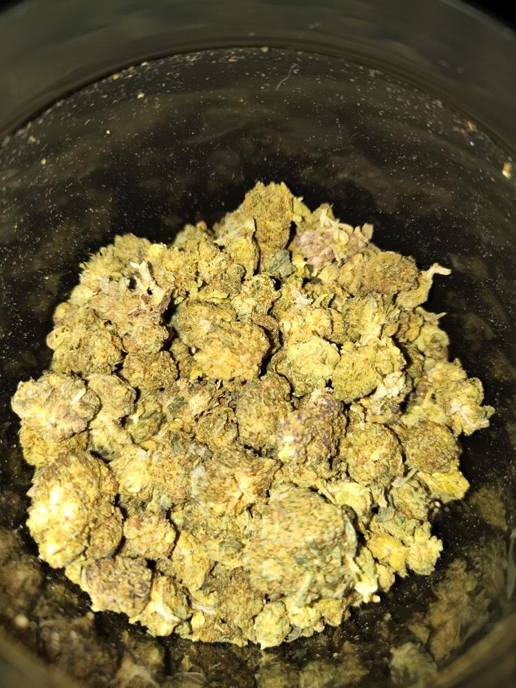 Naked Special Micro Buds/Shake - ($) - 112 Grams - Customer Photo From C Côté pour P. Gingras