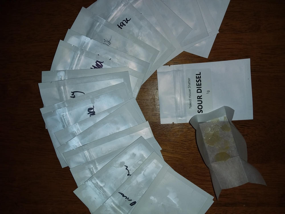 $ Naked House Shatter Mix & Match Ounces (28g) - Customer Photo From Kyle Reese