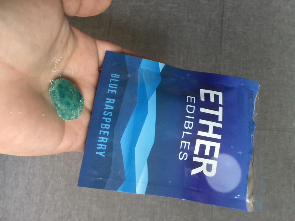 Ether Edibles 300MG THC - Blue Raspberry - Customer Photo From frederik ranger