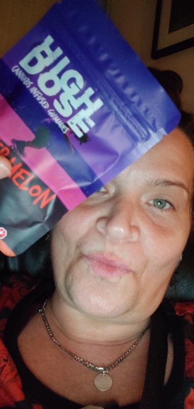 High Dose 500mg THC Gummy - Watermelon - Customer Photo From Michelle Squires