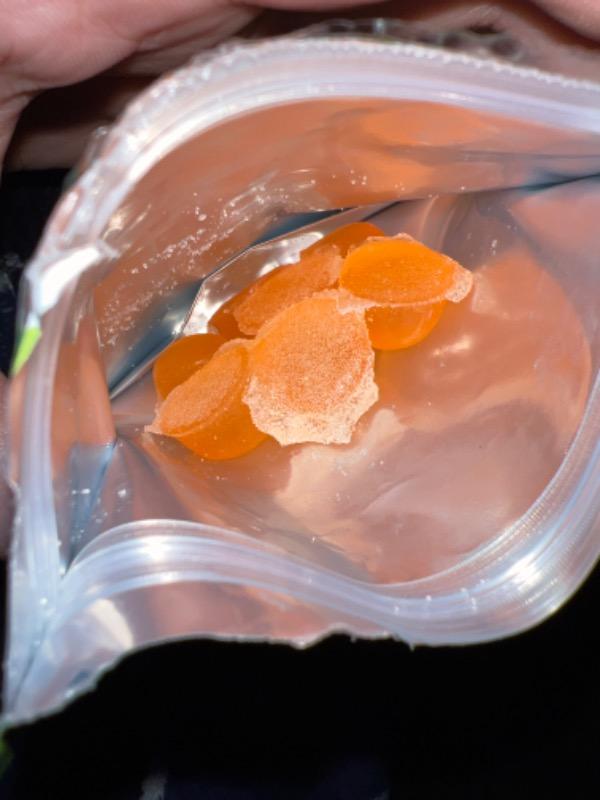 Blind Ape - Fuzzy Peach Mango 300mg THC Gummies - Customer Photo From Connor Guderyan