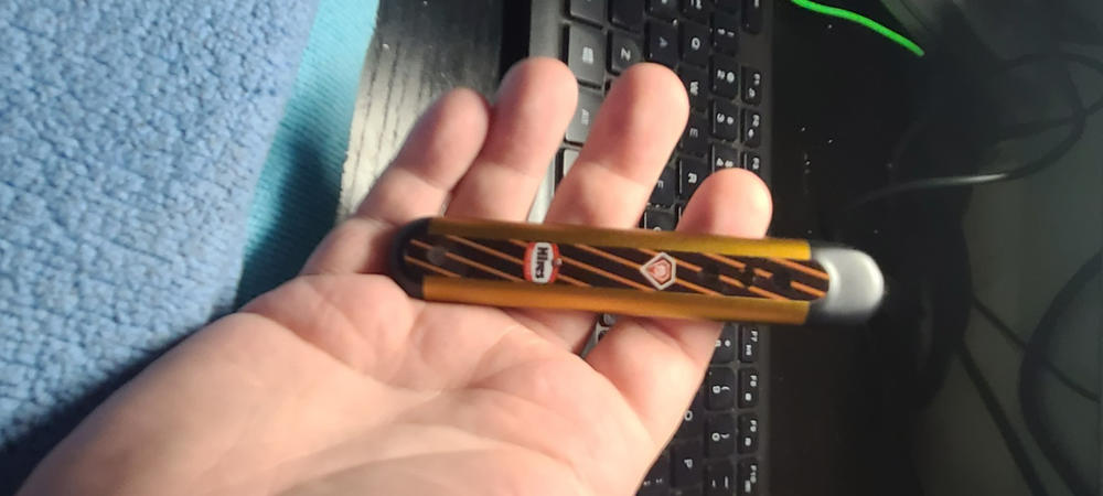 Diamond Concentrates Disposable 2 GRAM Vape Pen – Root Beer THC Distillate - Customer Photo From Derick Thompson