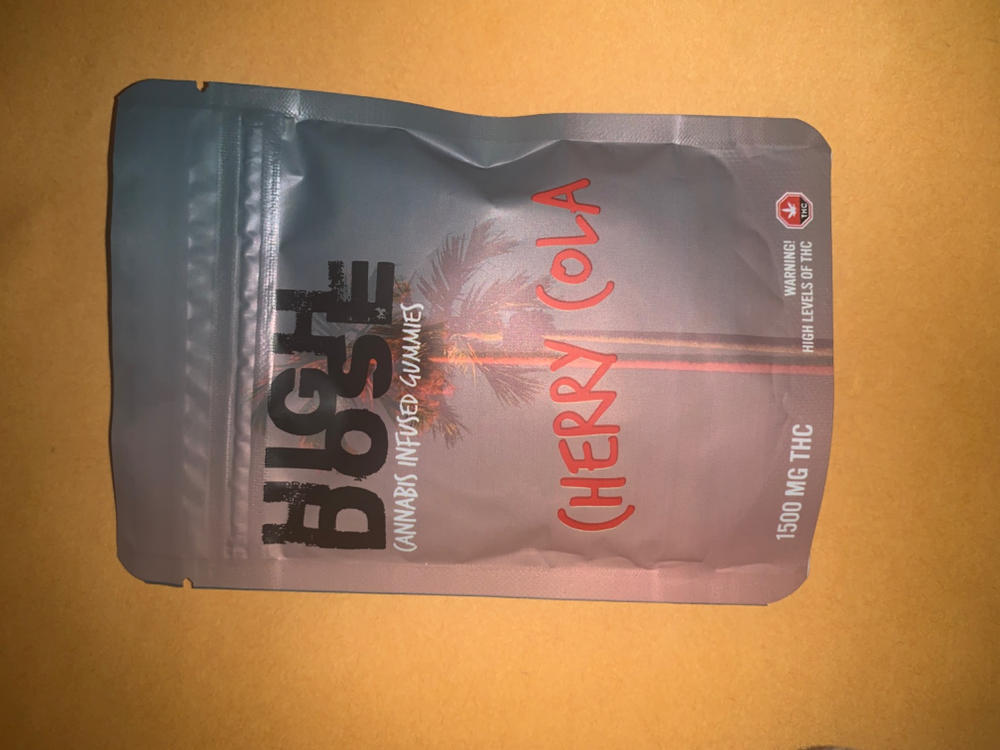 High Dose 1500mg THC Gummy - Cherry Cola - Customer Photo From Savannah Fray