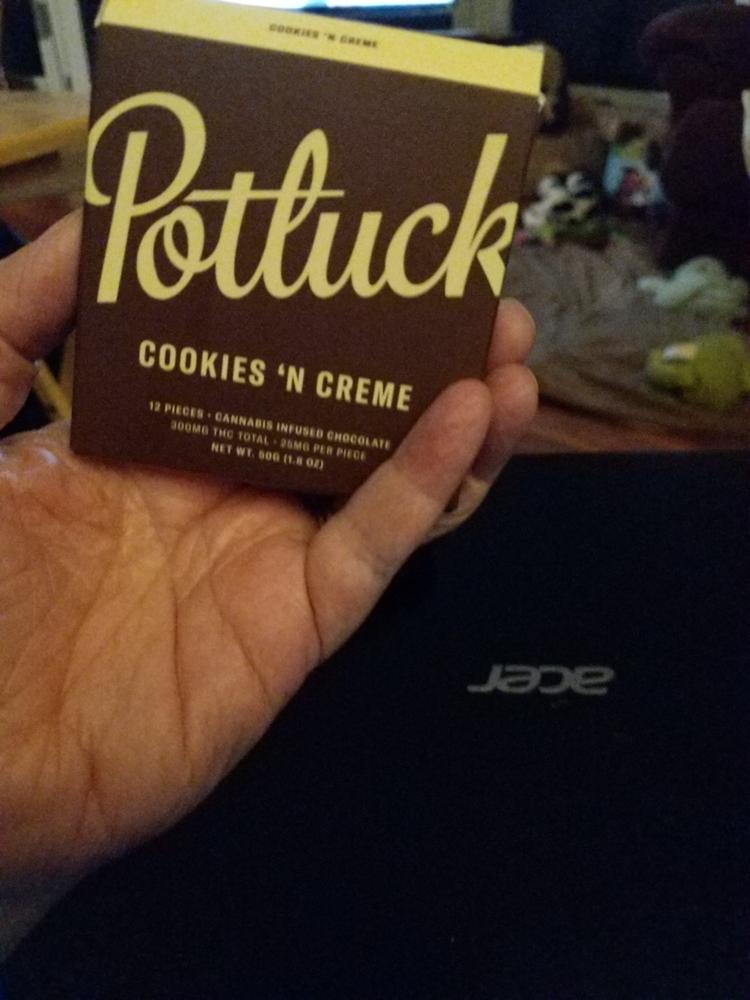 Potluck Edibles 300mg THC Chocolate - Cookies N Cream - Customer Photo From Patricia Toth