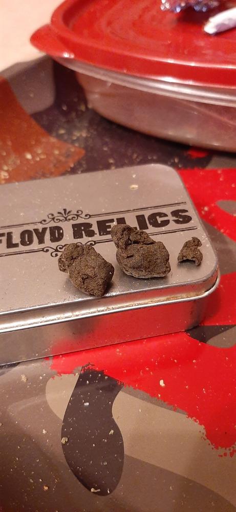Zig Zag Hash - 7 Grams - Customer Photo From Eric robin Lapointe