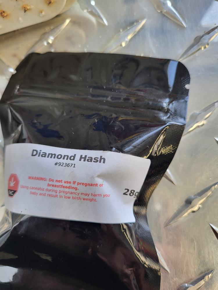 Diamond Hash - 28 Grams - Customer Photo From Larry Konana