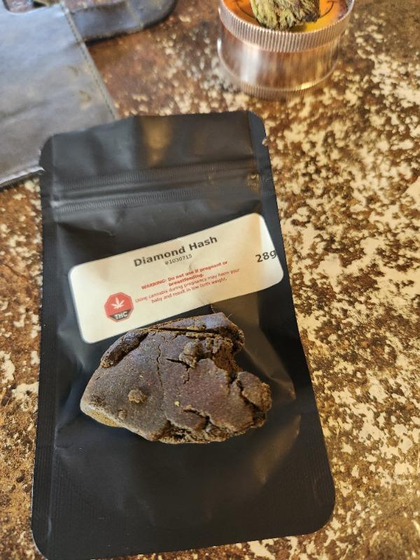 Diamond Hash - 28 Grams - Customer Photo From Jeffrey Koss