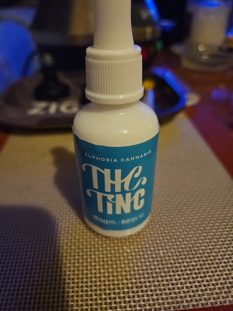 Euphoria Cannabis - 1500mg THC Tincture - Customer Photo From Lorne Lucier