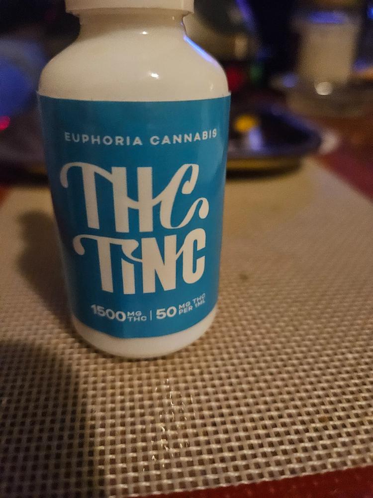 Euphoria Cannabis - 1500mg THC Tincture - Customer Photo From Lorne Lucier
