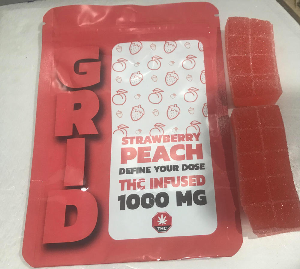 GRID - Strawberry Peach 1000mg THC Gummies - Customer Photo From Michel Tremblay