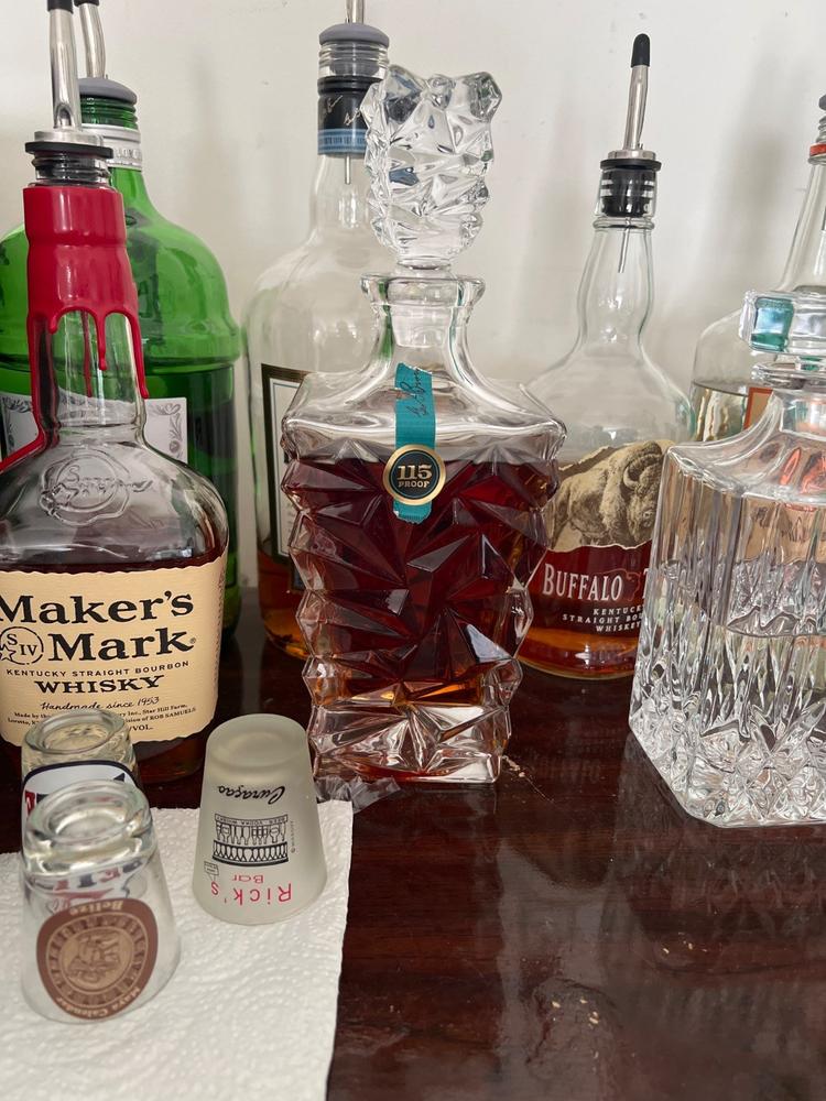 Whiskey-Dekanter Aus Bleifreiem Kristall – 300 Ml, Mit Luftdichtem Glasstopfen – Stilvoll Für Bourbon, Gin & Mehr