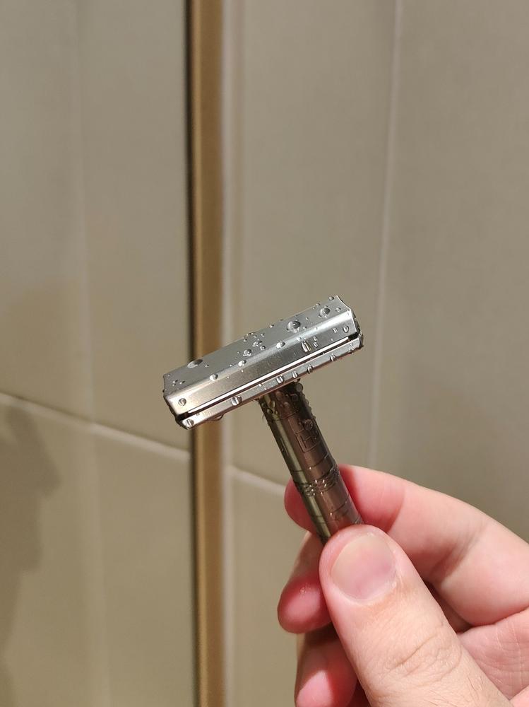 ヘンソンシェービング / Ti22 / チタン / マイルド 商品詳細ページ
