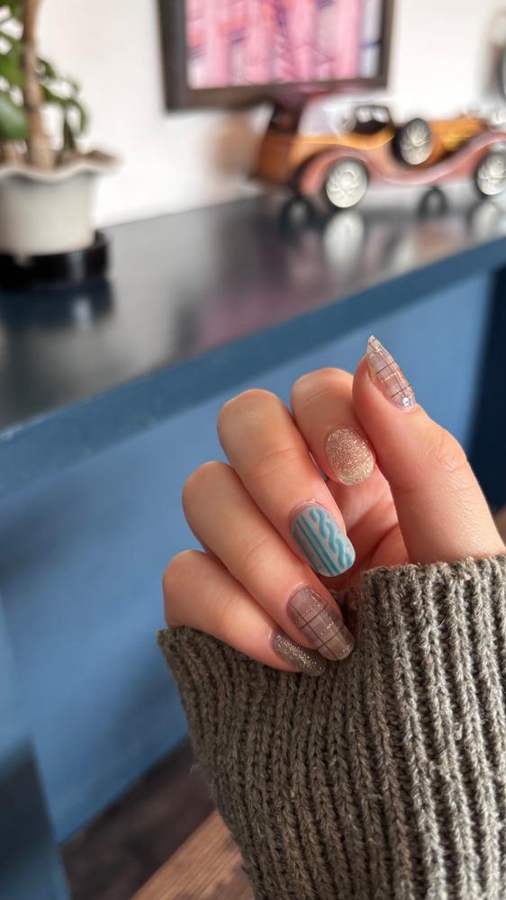 N Fuzzy Sweater - Customer Photo From いも仔。