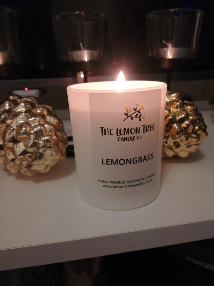 Lemongrass Essential Oil  candle - Customer Photo From Jackie Hadley