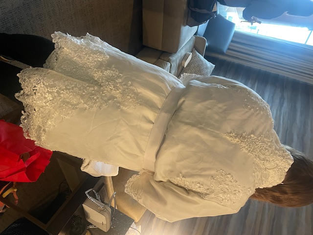 Signature Stunning Getting Ready Bridal Robe (as seen on Tik Tok) - Customer Photo From Deanne Stuart