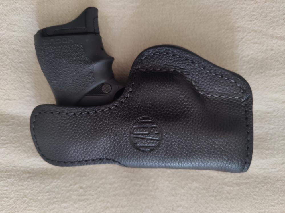 Ultra Custom Concealment Holster Size 3 - Customer Photo From Scott Carty