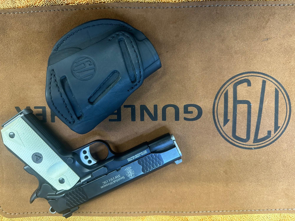 Gun Mat - Customer Photo From George Tsirkas