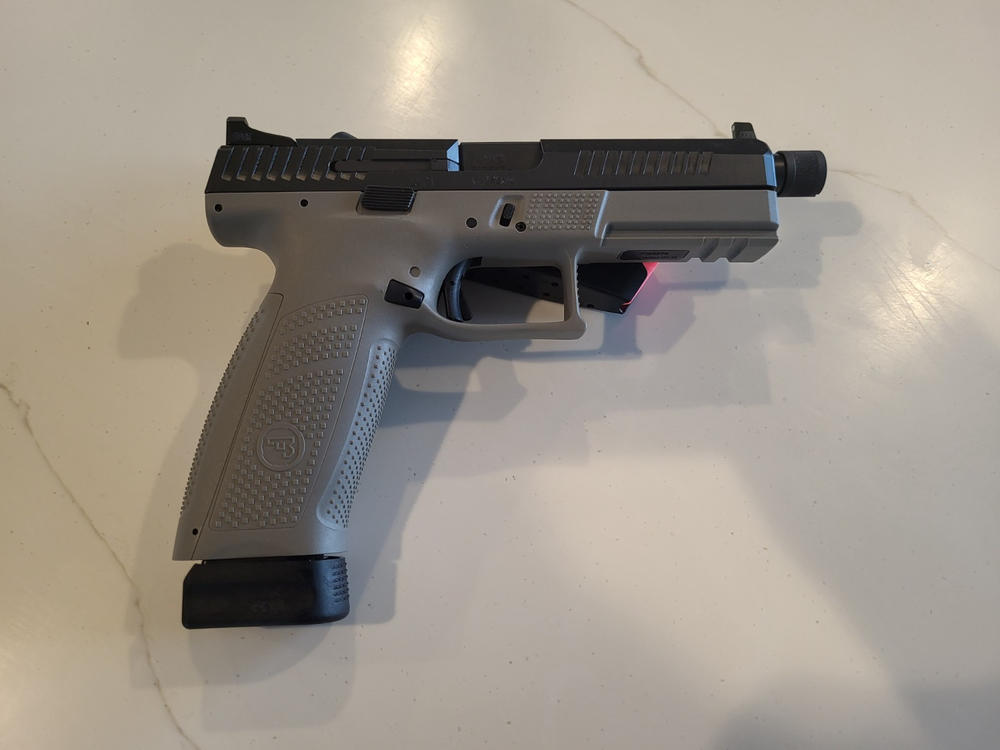 3-Way Multi-Fit OWB Concealment Holster Size 6 - Customer Photo From Dennis Barnhart