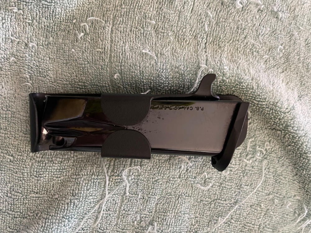 Snagmag concealed magazine holster designed for carry in the left pocket for right handed shooters - Beretta PX4 Storm - Customer Photo From Dan Dennison