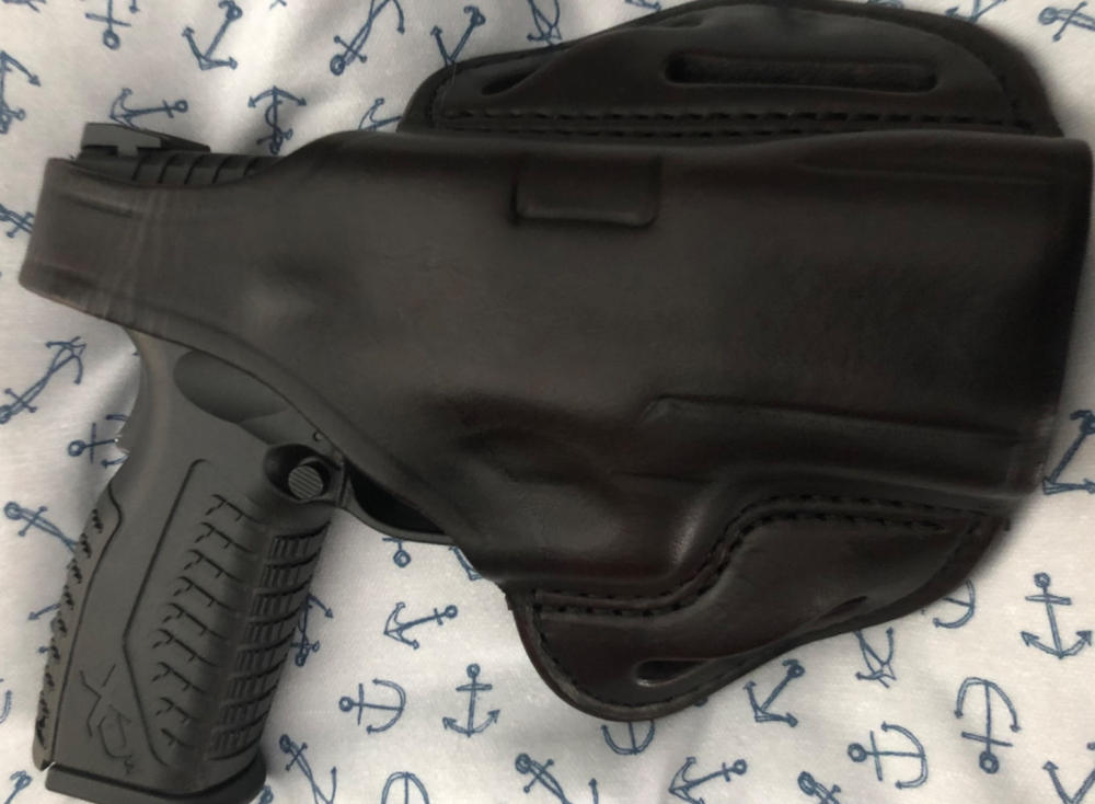 BHX – Thumb Break Holster Size 5s - Customer Photo From Paul Smith