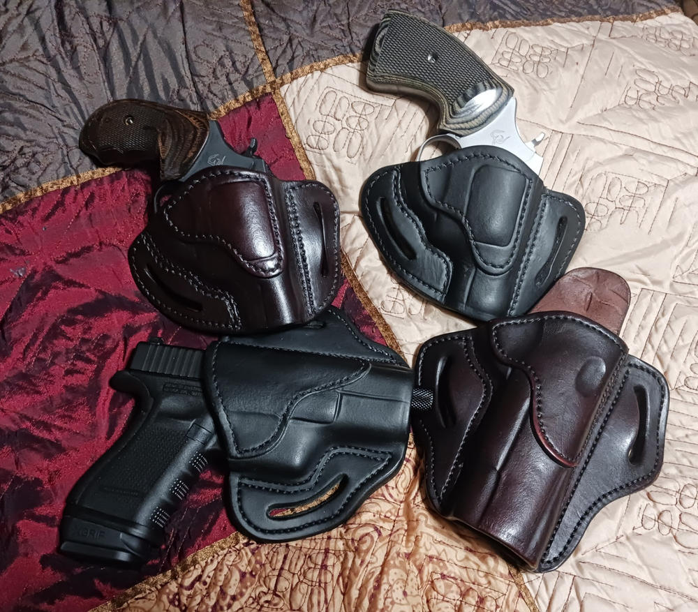 RVH1 – J-Frame Revolver Holster - Customer Photo From Anonymous