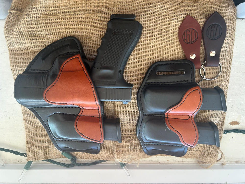 Combo Open Top Multi-Fit Belt Holster 2.1 and Mag 1.2 - Customer Photo From Daniel Laracuente
