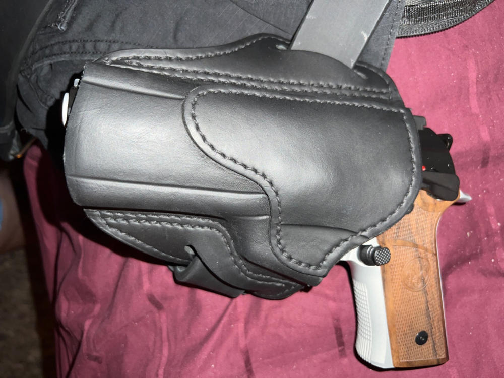 BH2.4 - Open Top Multi-Fit Holster 2.4 - Customer Photo From Nancy Hemel