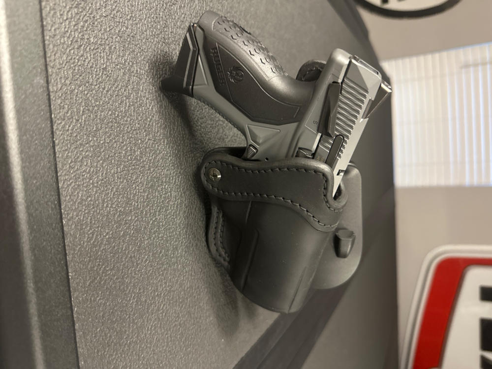 Optic Ready - Paddle Holster 2.4s - Customer Photo From Nolan Jones