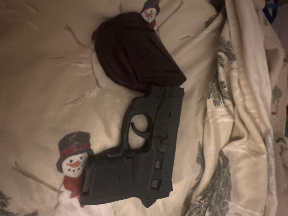 4-Way IWB/OWB Concealment Holster Size 2 - Customer Photo From Laura Rieff