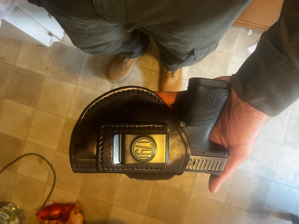 4-Way IWB/OWB Concealment Holster Size 5 - Customer Photo From Anonymous
