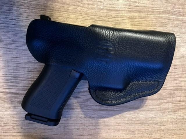 SCH – Smooth Concealment Holster Size 3 - Customer Photo From Anonymous