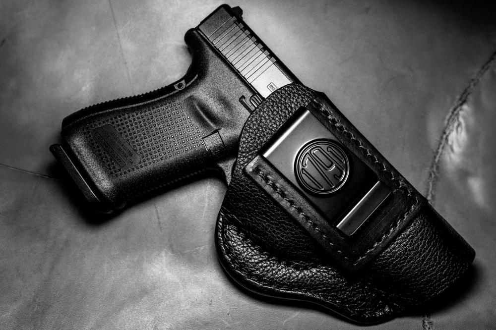 SCH – Smooth Concealment Holster Size 4 - Customer Photo From Ting Lau
