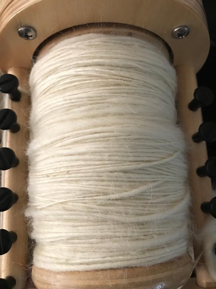 Revolution Fibers Corriedale Wool Roving 1 lb (16 Ounces) for Spinning, Soft Chunky Jumbo Yarn for Arm Knitting Blanket