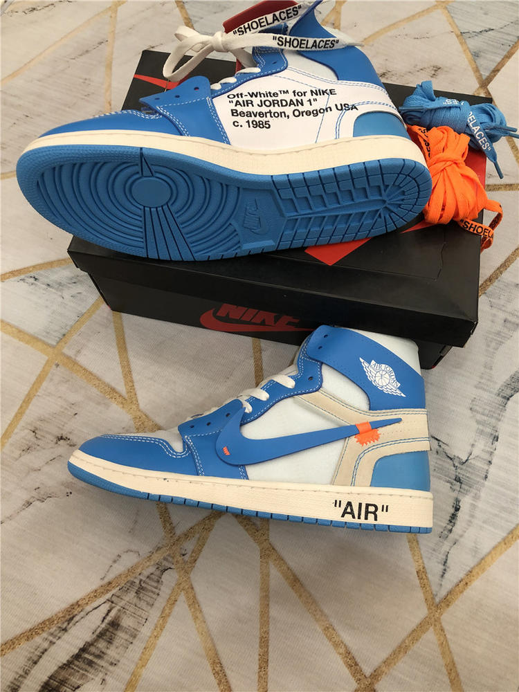 SFS - Streetwear Fashion Style - 🔥Jordan 1 x Off-White UNC