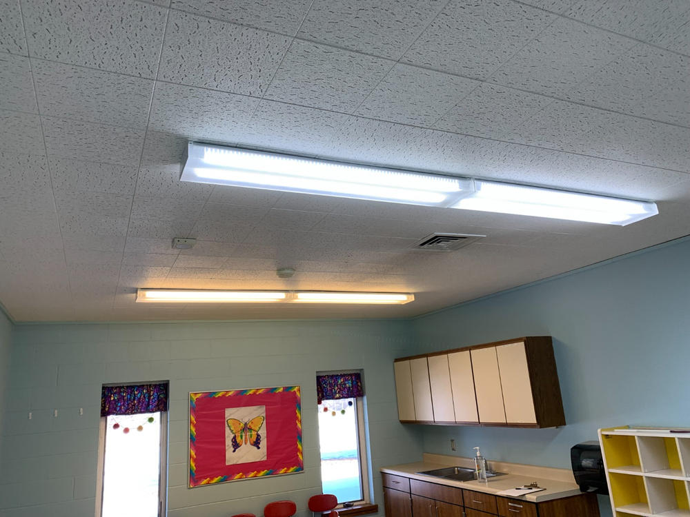 T8 LED Tube, 4 Ft, Clear, Bypass, Type B, 18W, 2200 Lumens - Customer Photo From Robert Oblak