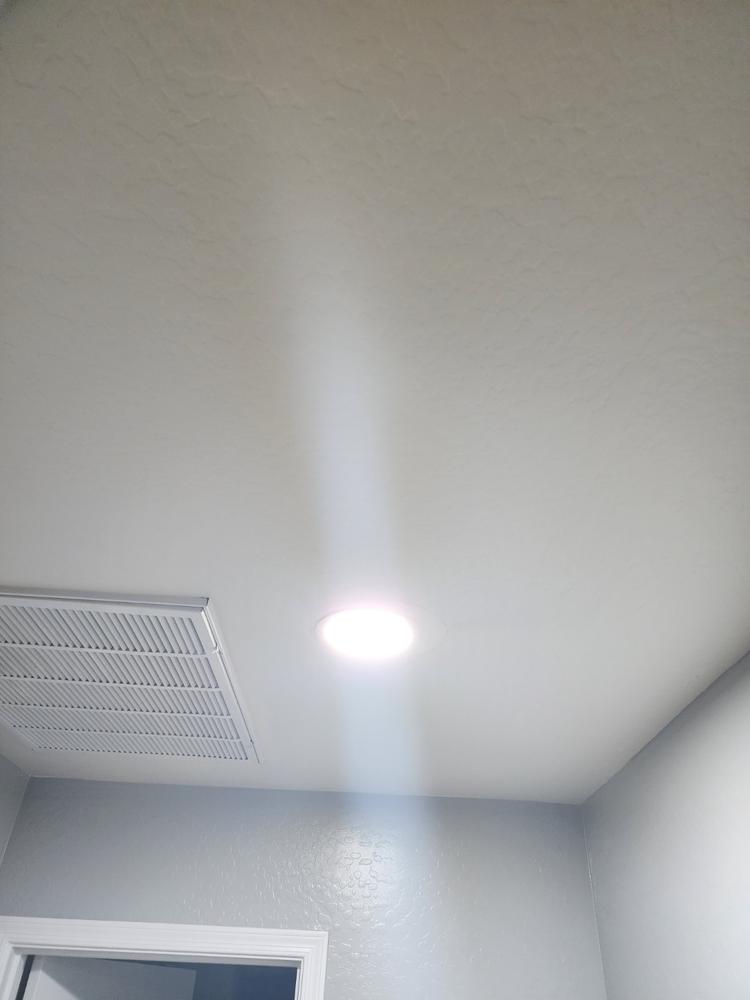 Recessed LED Retrofit Lighting, 5/6 Inch, Baffle, 1050 Lumens - Customer Photo From Juan Gonzalez