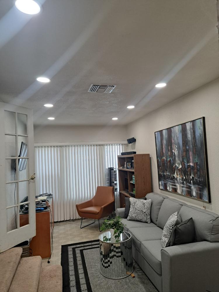 Recessed LED Lighting, 6 Inch, Slim, Wafer Thin, Baffle Trim, 850 Lumens - Customer Photo From Ronnie MINER