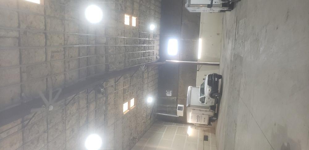 UFO High Bay 200W LED Fixture, 28000 Lumens - Customer Photo From Dave Sjaardema