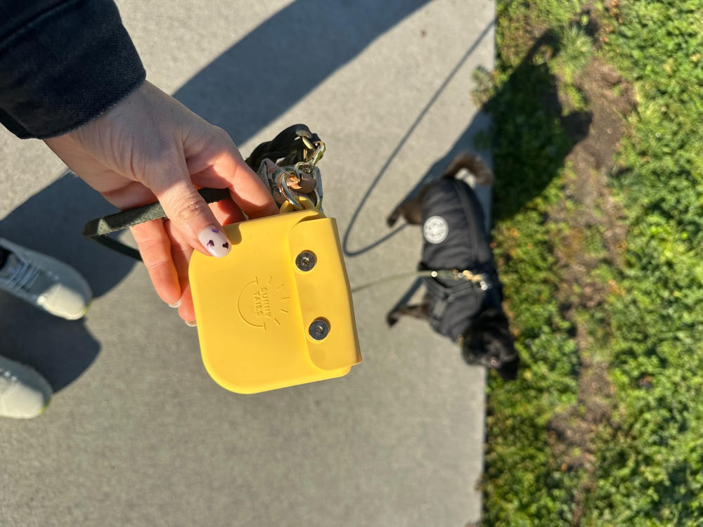 Dandelion Yellow Snap Dog Treat Pouch - Customer Photo From Jennifer Kyle