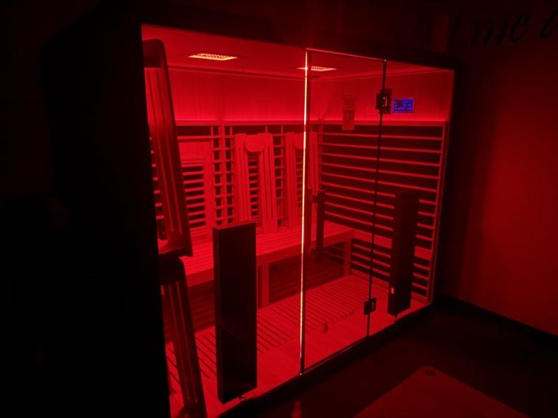 Sun Home Eclipse™ 4-Person Red Light & Infrared Sauna - Customer Photo From EZ